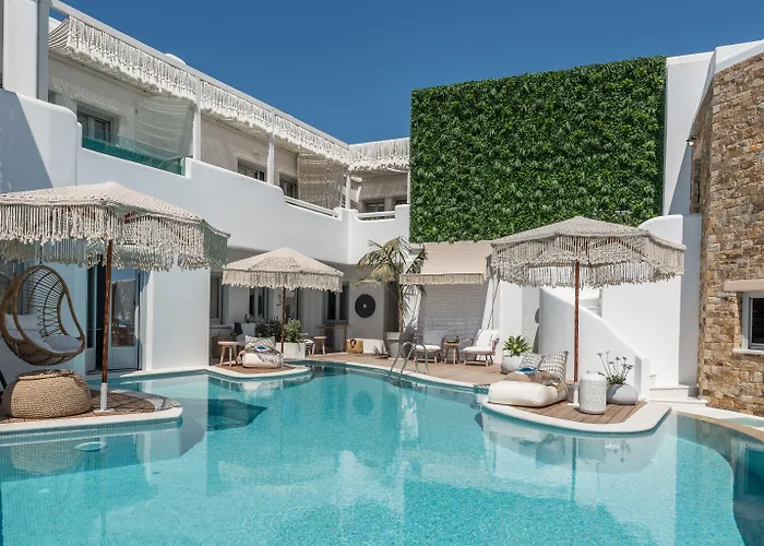 Virtu Hotel Agios Prokopios (Naxos)